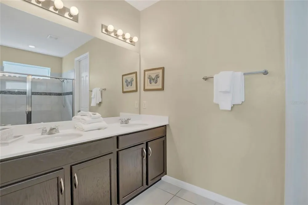 1576 NASSAU POINT TRAIL Kissimmee, FL 34747