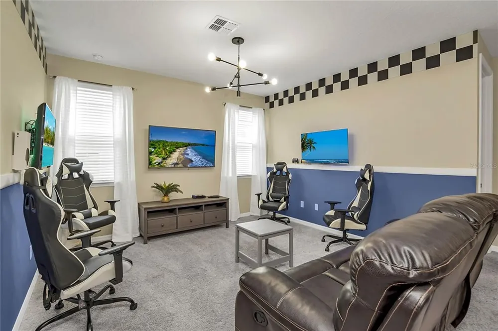 1576 NASSAU POINT TRAIL Kissimmee, FL 34747