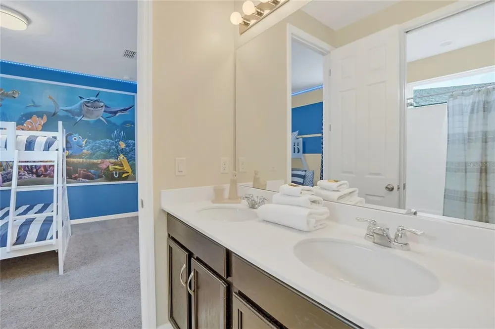 1576 NASSAU POINT TRAIL Kissimmee, FL 34747
