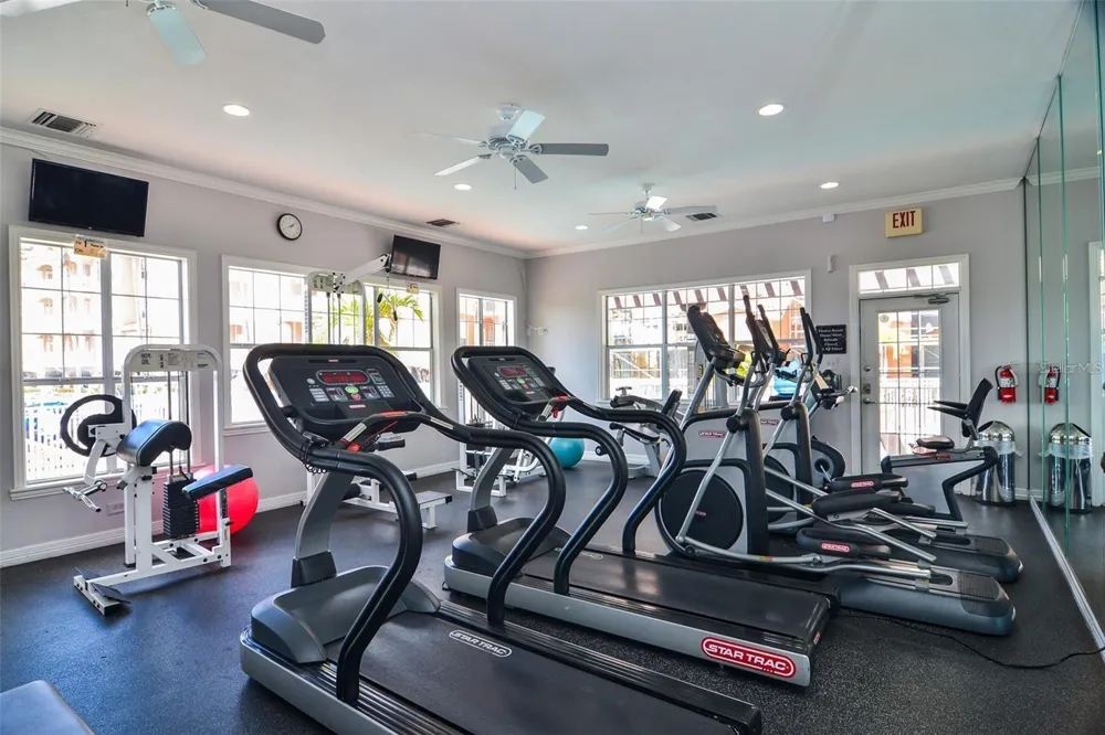 5000 CULBREATH KEY WAY #1-318 Tampa, FL 33611
