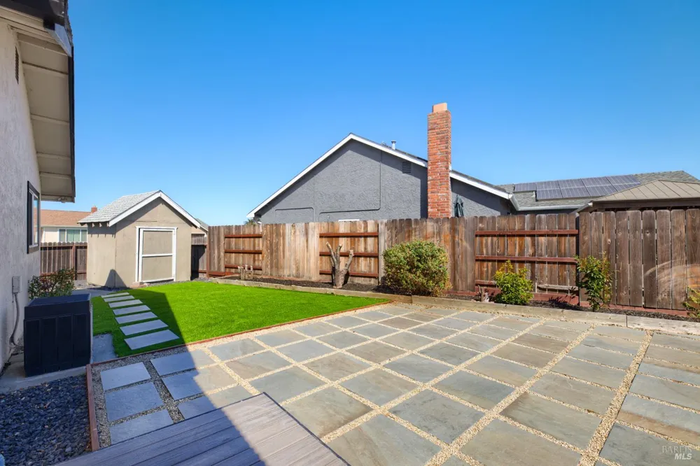 513 Monterey Drive Suisun City, CA 94585
