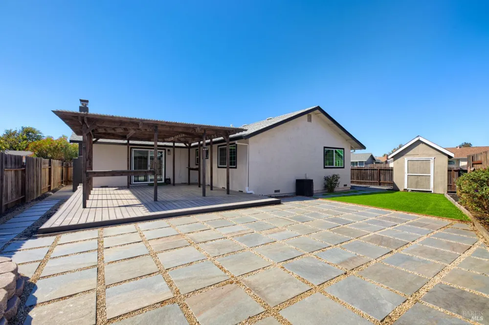 513 Monterey Drive Suisun City, CA 94585
