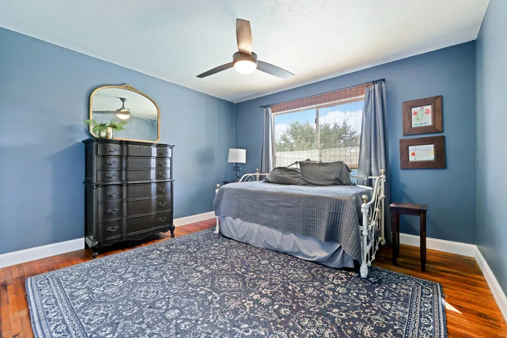 733 W Gettysburg Avenue Fresno, CA 93705
