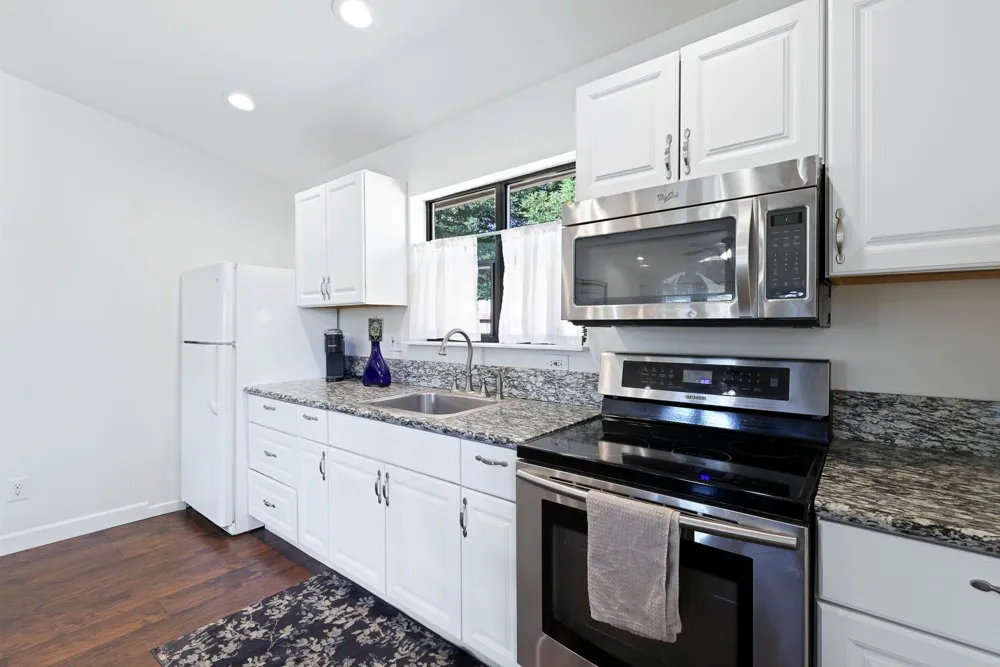 733 W Gettysburg Avenue Fresno, CA 93705