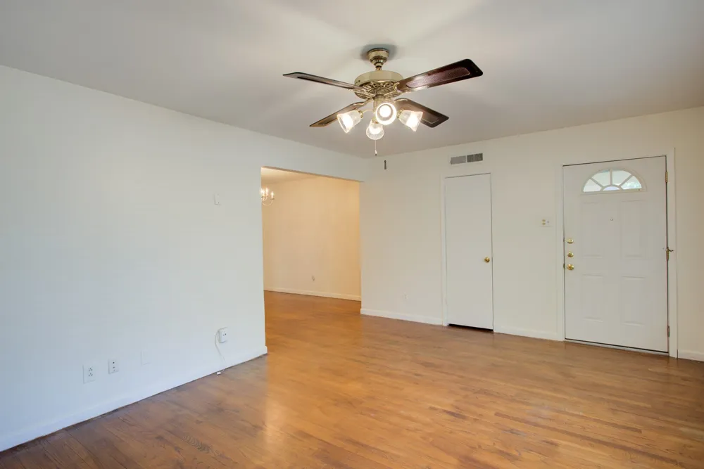 6552 Saint Moritz Avenue Dallas, TX 75214