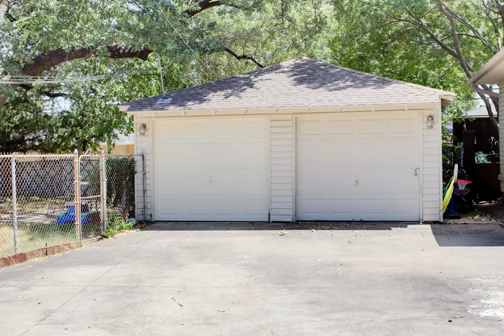 6552 Saint Moritz Avenue Dallas, TX 75214