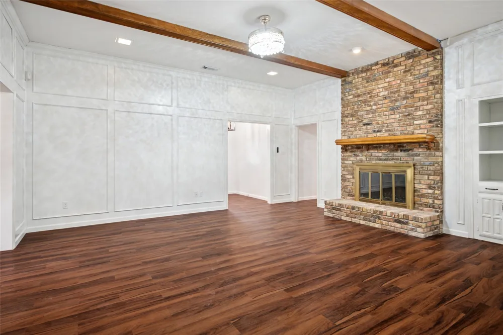 5502 Coronado Drive Garland, TX 75043