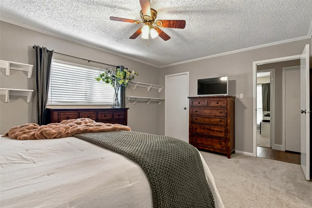 911 Rolling Brook Lane Coppell, TX 75019