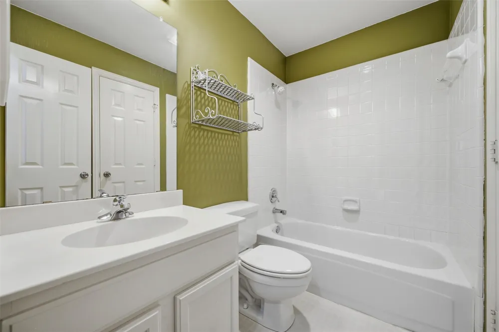 2228 Amy Lane Plano, TX 75074