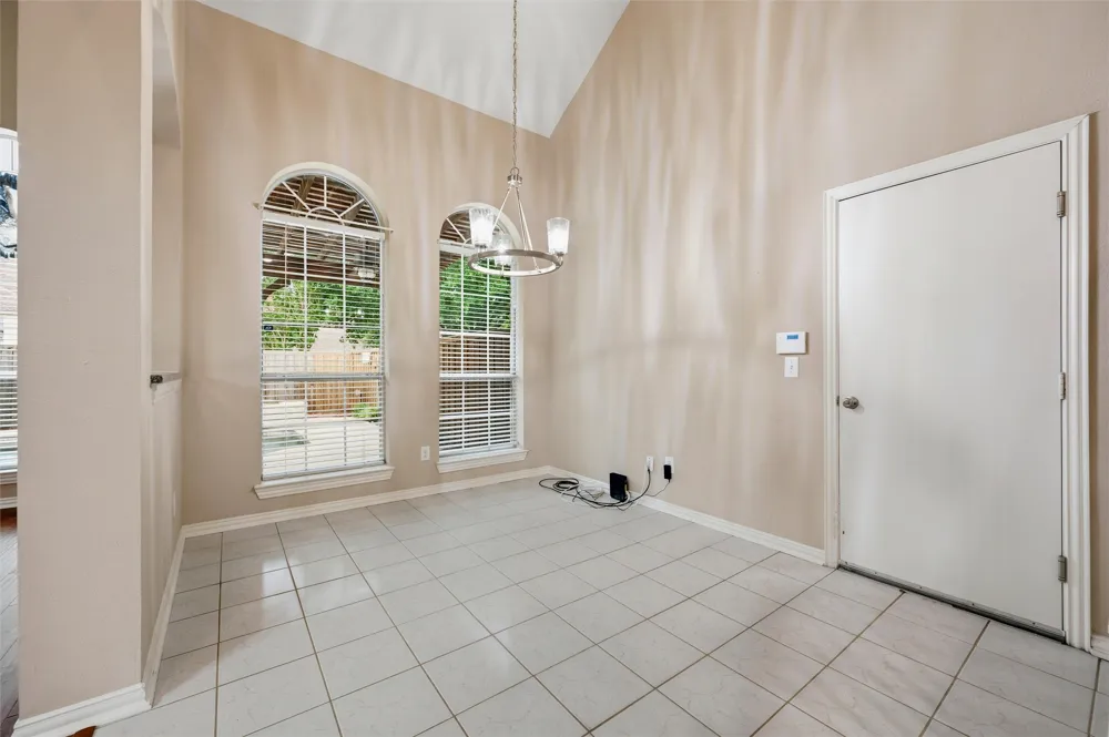 2228 Amy Lane Plano, TX 75074