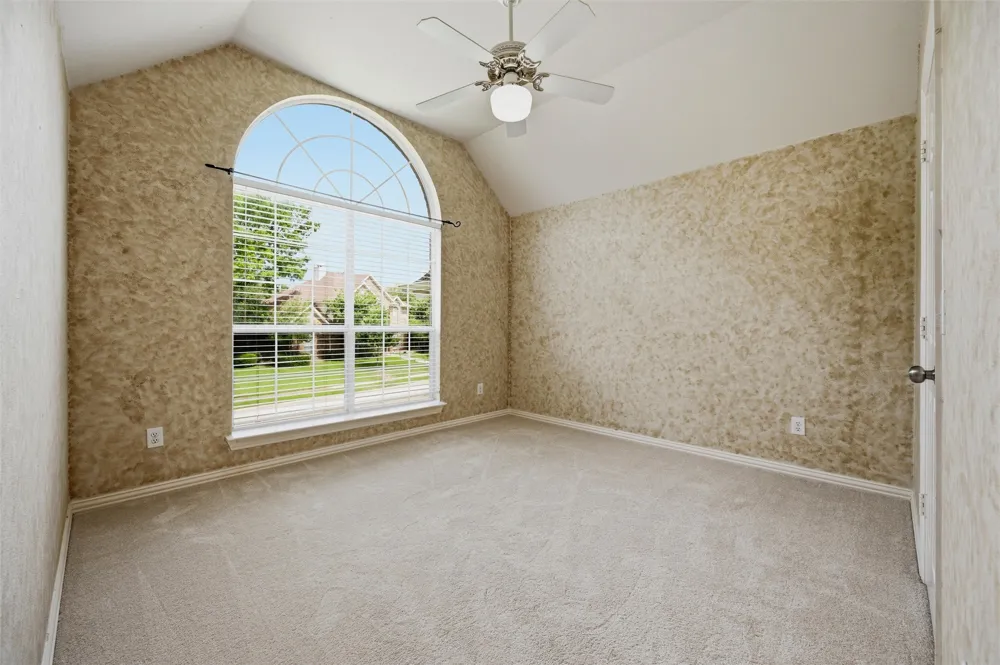 2228 Amy Lane Plano, TX 75074