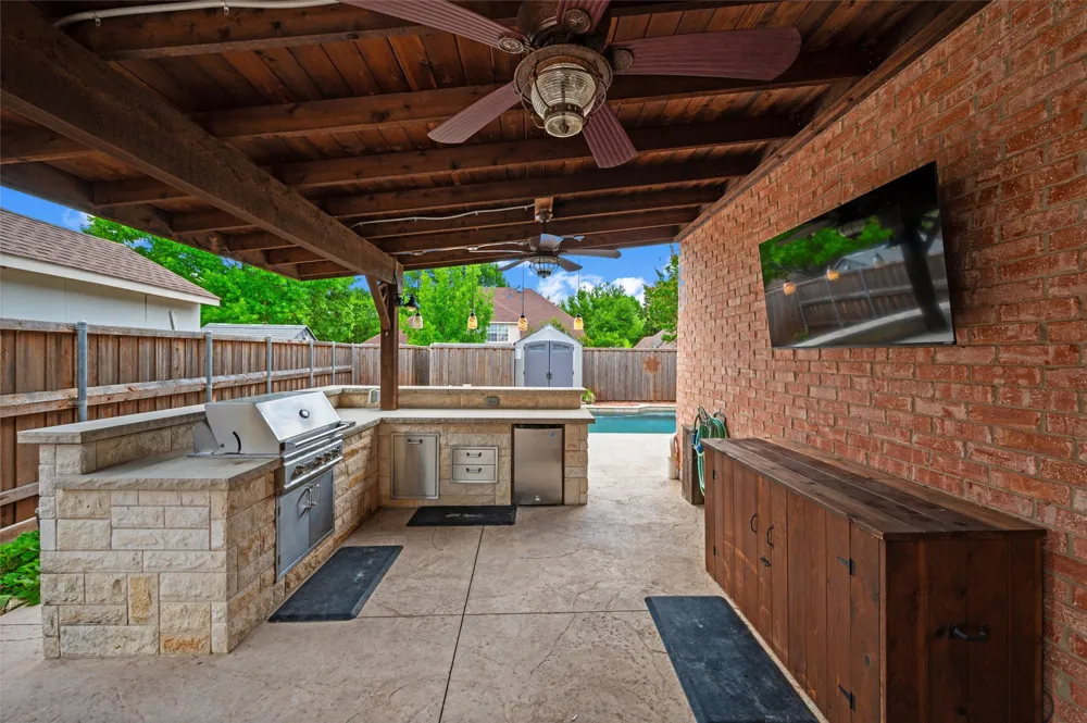 2228 Amy Lane Plano, TX 75074