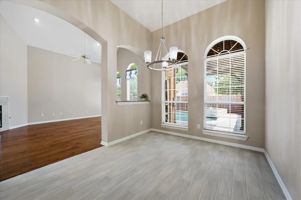 2228 Amy Lane Plano, TX 75074