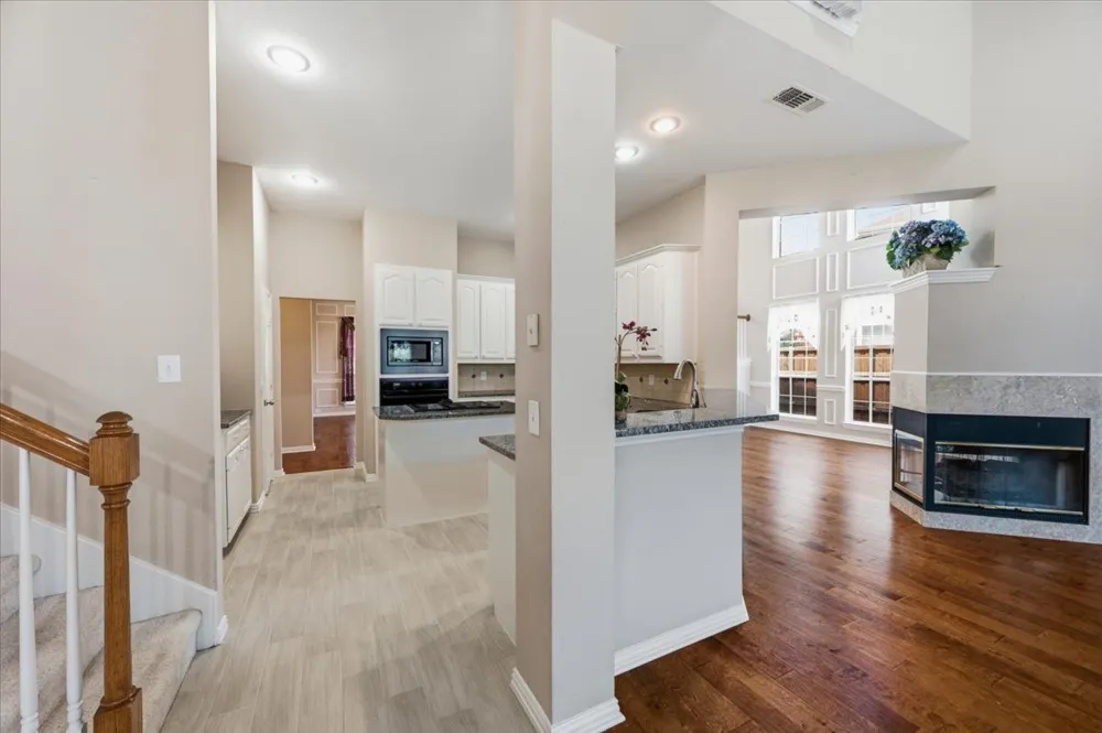 2228 Amy Lane Plano, TX 75074