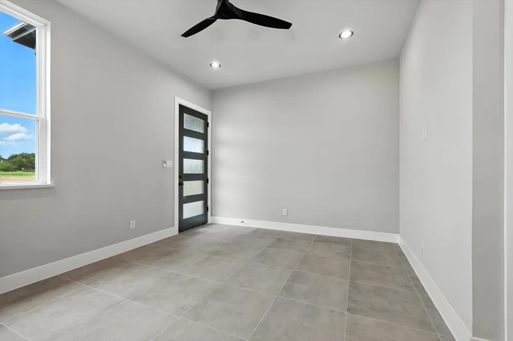 5005 Glenoaks Court Weatherford, TX 76088