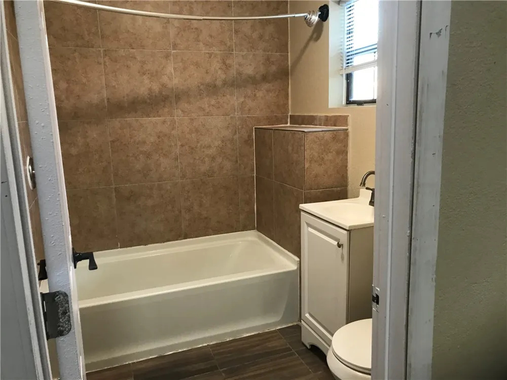 4317 Green Grove Drive Corpus Christi, TX 78415