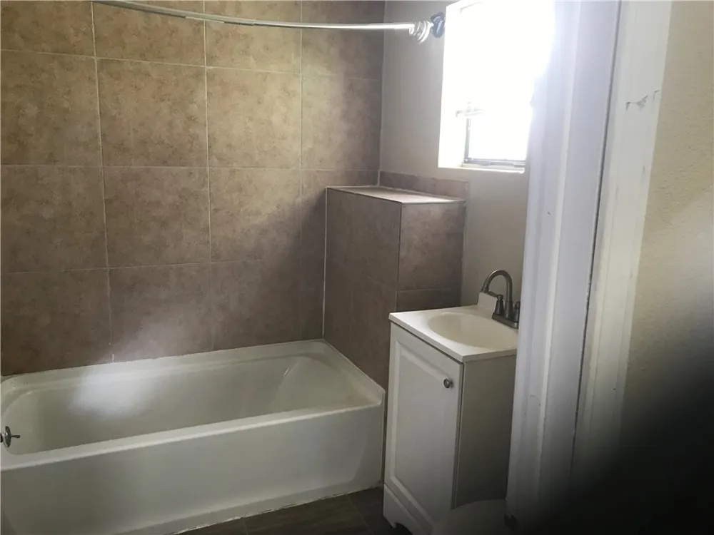4317 Green Grove Drive Corpus Christi, TX 78415