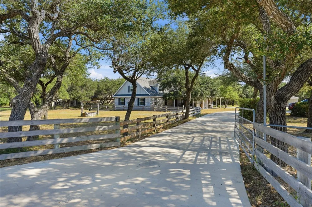 1848 4th Street Ingleside, TX 78362
