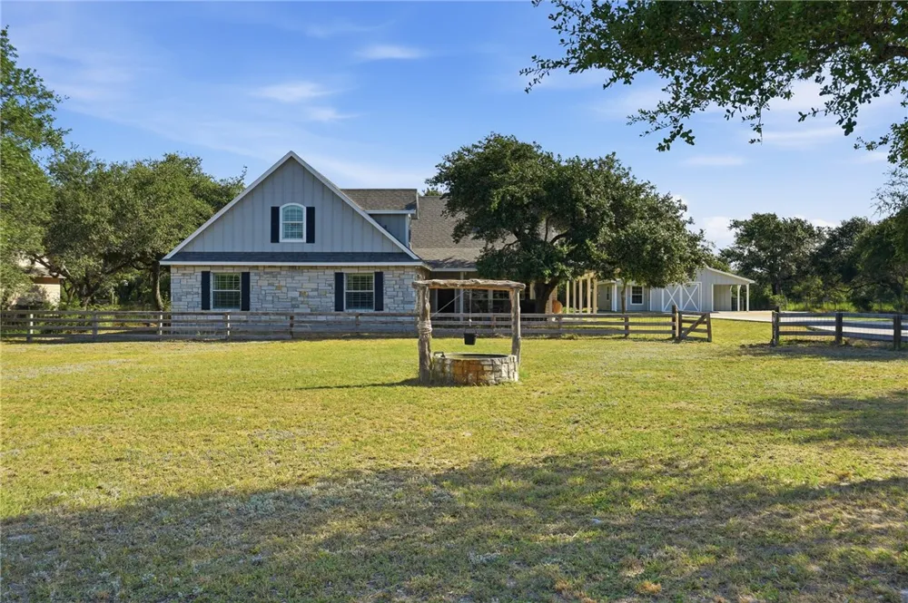 1848 4th Street Ingleside, TX 78362