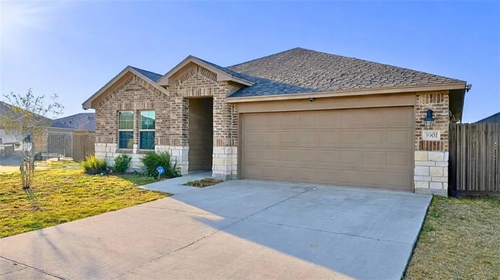 3901 Shiva Drive Corpus Christi, TX 78410