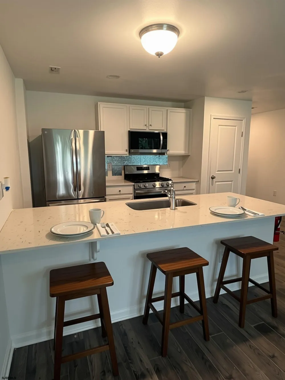 7 Pin Oak Drive Mays Landing, NJ 08330
