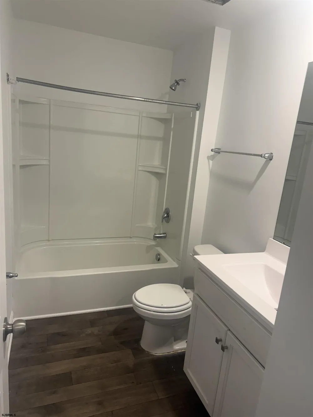 7 Pin Oak Drive Mays Landing, NJ 08330