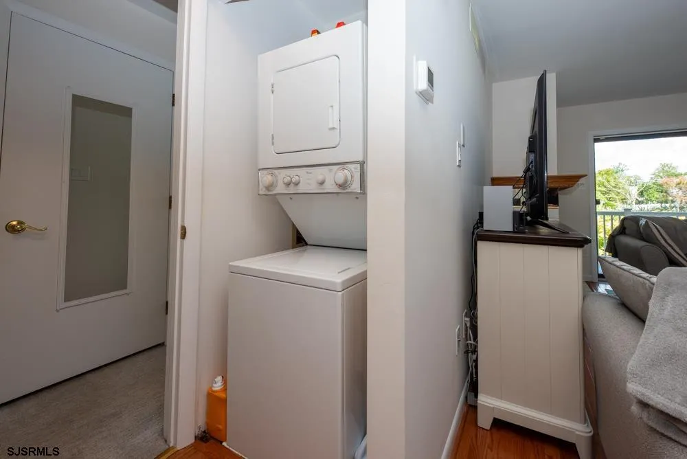 6 Catalina Drive Linwood, NJ 08221