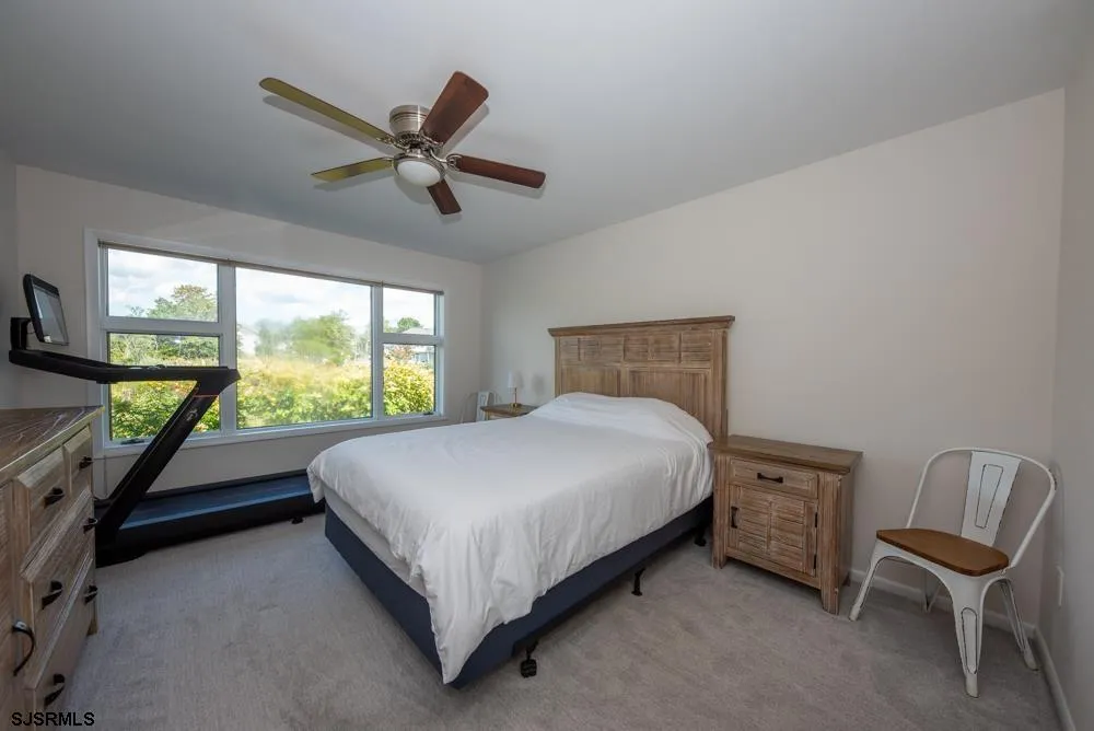 6 Catalina Drive Linwood, NJ 08221