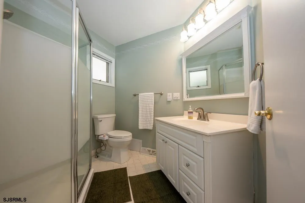 6 Catalina Drive Linwood, NJ 08221