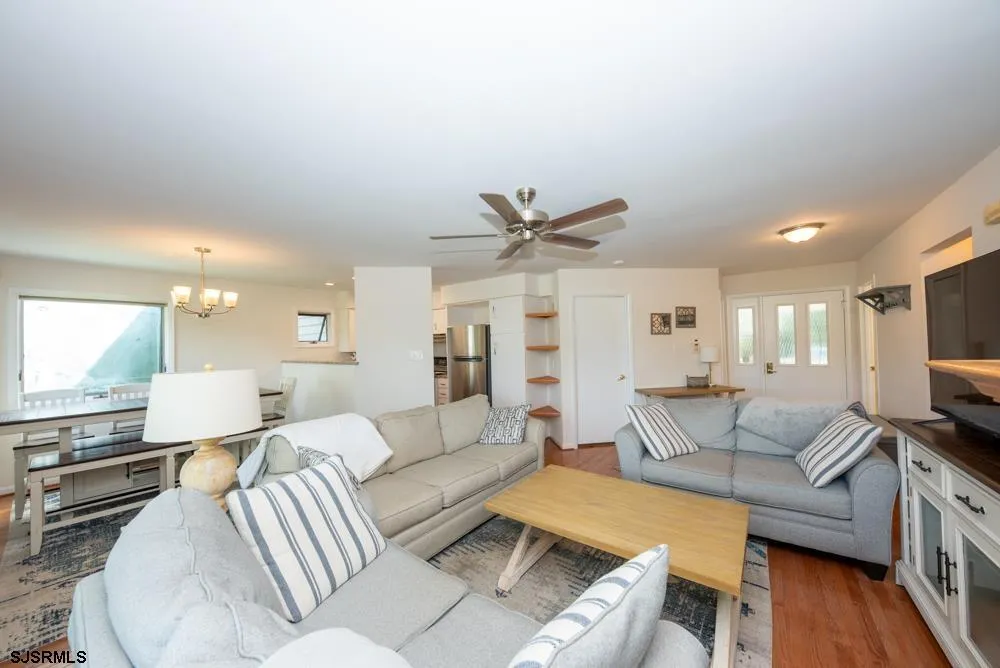 6 Catalina Drive Linwood, NJ 08221