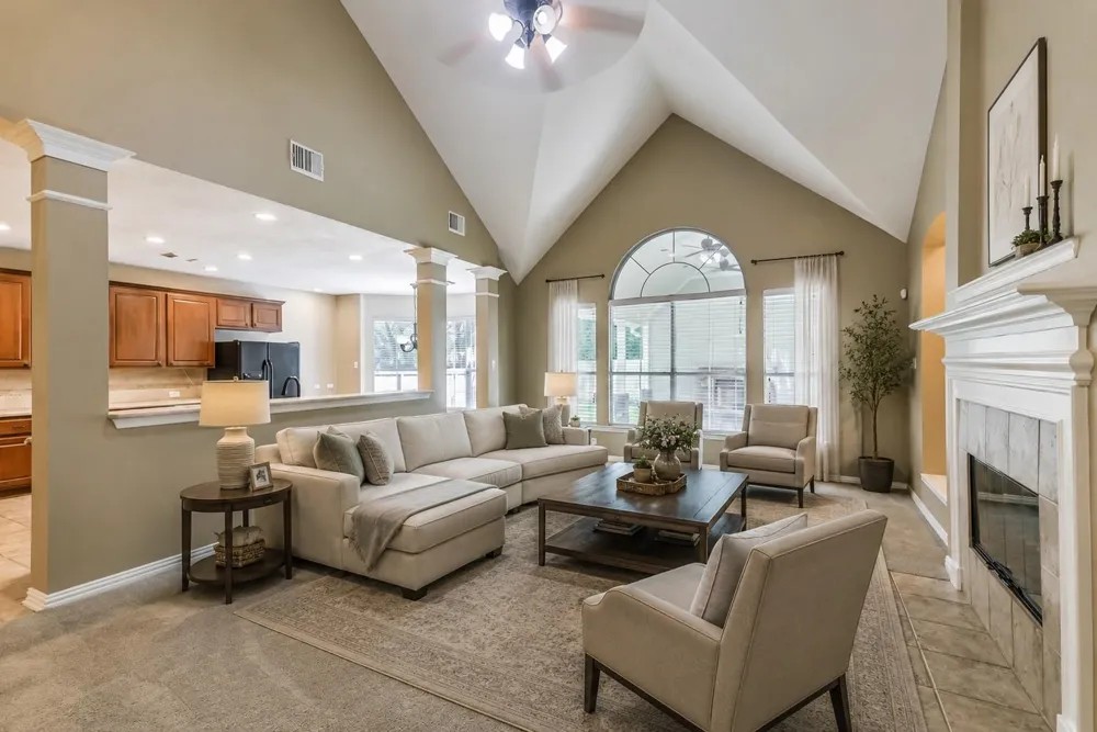 15 Filigree Pines Place The Woodlands, TX 77382