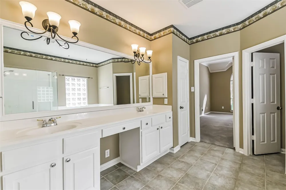 15 Filigree Pines Place The Woodlands, TX 77382