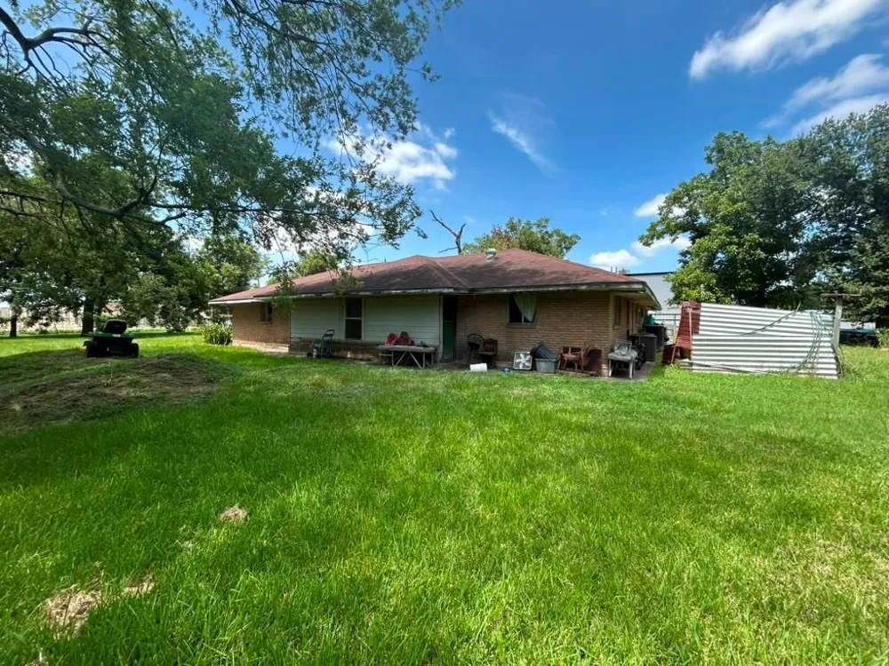 16019 Avenue C Channelview, TX 77530