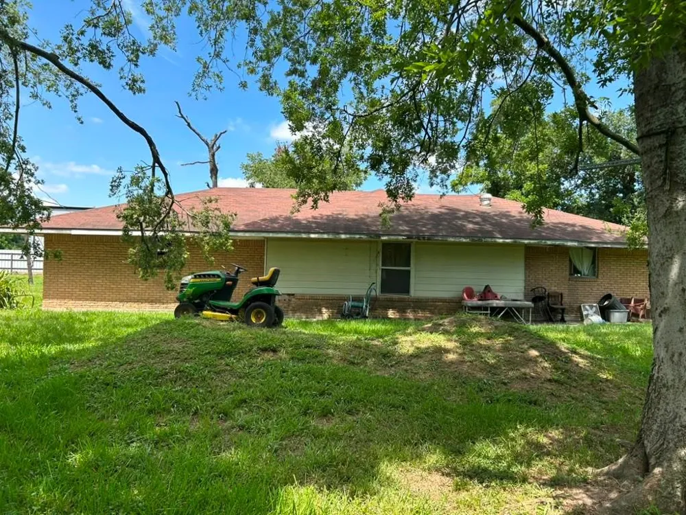 16019 Avenue C Channelview, TX 77530