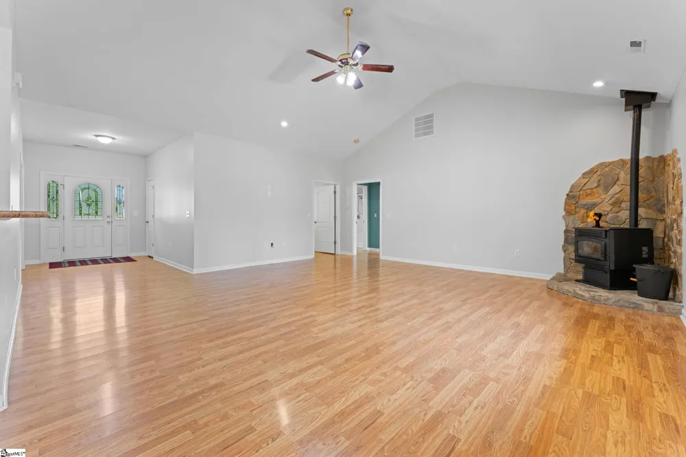 397 Lindsey Lake Road Travelers Rest, SC 29690