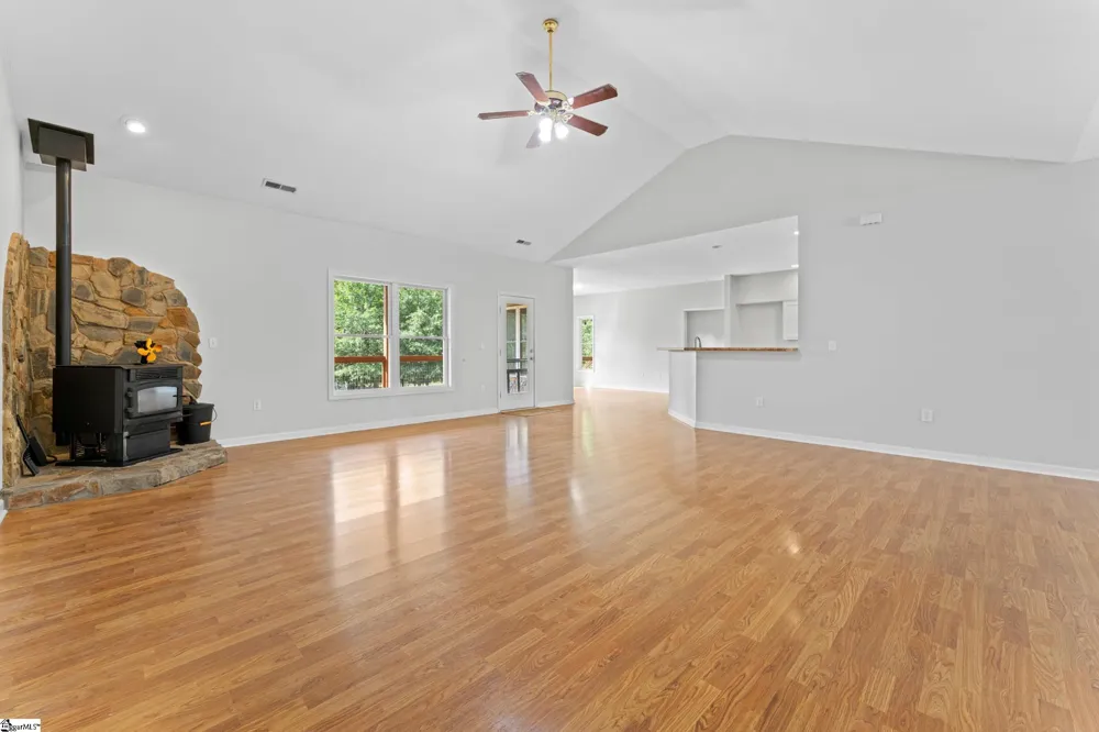 397 Lindsey Lake Road Travelers Rest, SC 29690