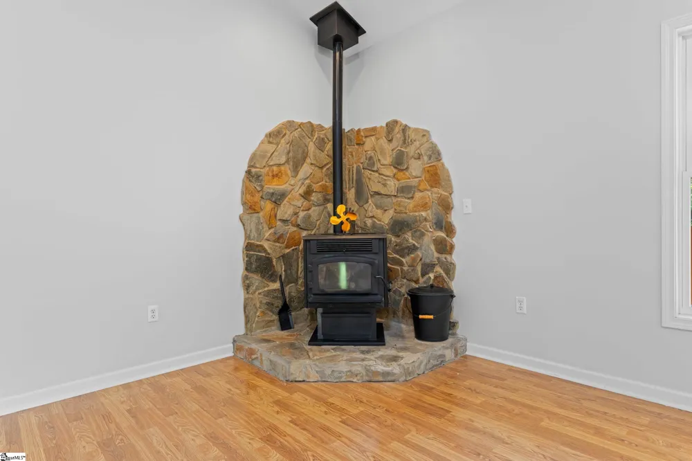 397 Lindsey Lake Road Travelers Rest, SC 29690