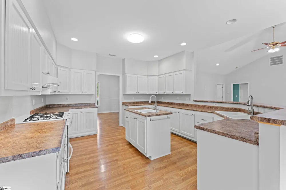 397 Lindsey Lake Road Travelers Rest, SC 29690