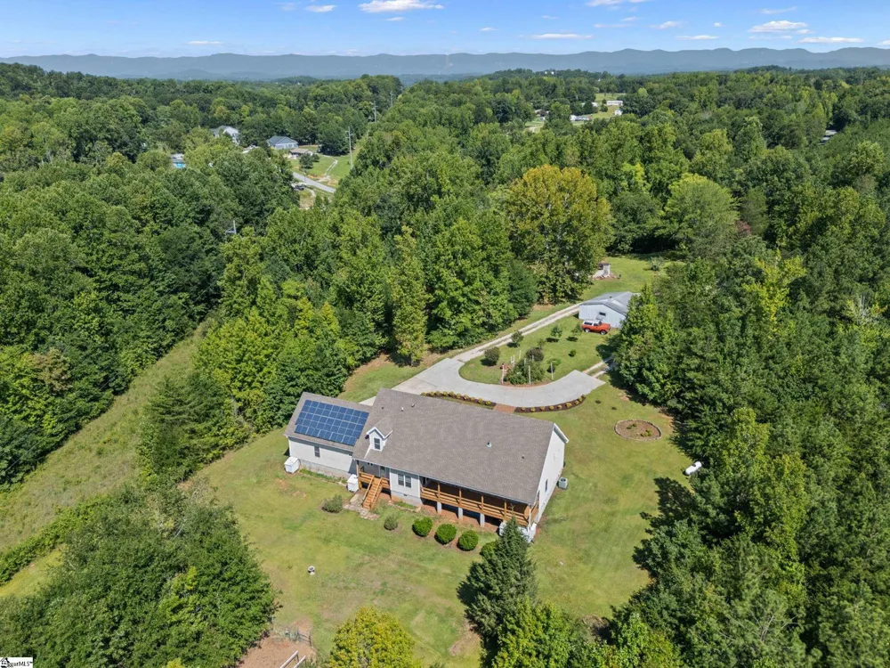 397 Lindsey Lake Road Travelers Rest, SC 29690