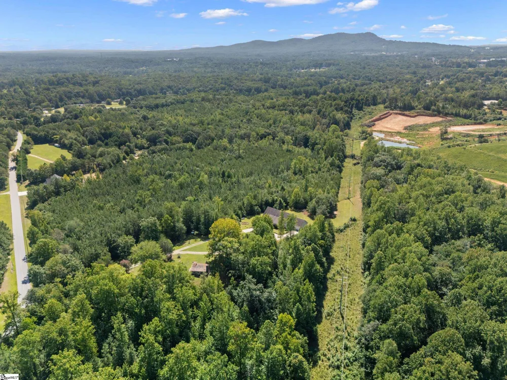 397 Lindsey Lake Road Travelers Rest, SC 29690
