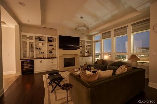 5455 Landmark Place #1018 Greenwood Village, CO 80111