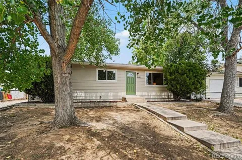 2122 Doniphan Drive