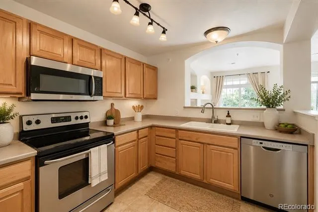 474 Black Feather Loop #413 Castle Rock, CO 80104