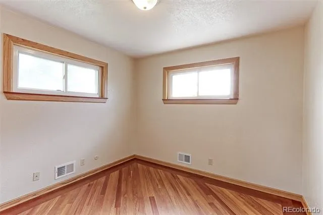 409 E 109th Avenue Northglenn, CO 80233