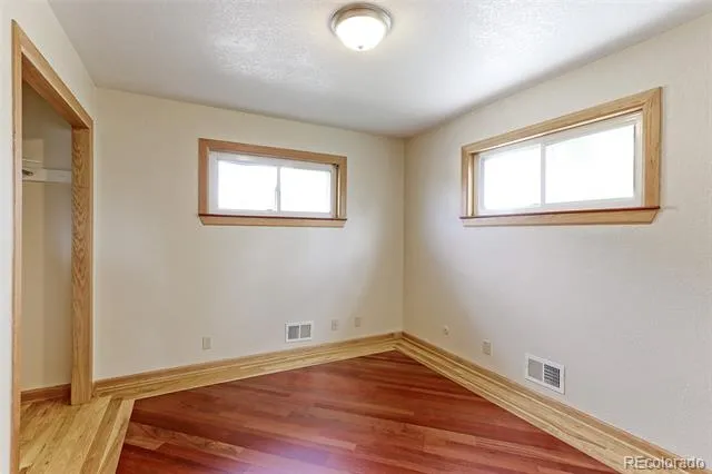 409 E 109th Avenue Northglenn, CO 80233