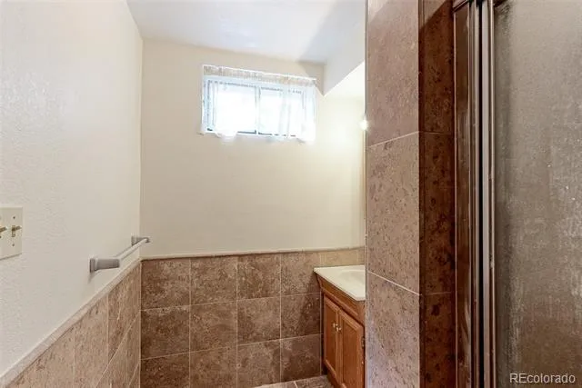 409 E 109th Avenue Northglenn, CO 80233