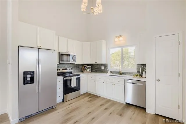 768 S Fairplay Court Aurora, CO 80012