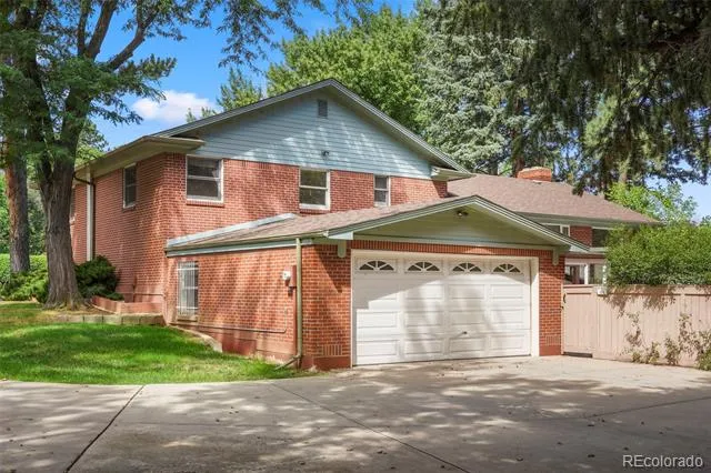 29 Briarwood Place Colorado Springs, CO 80906
