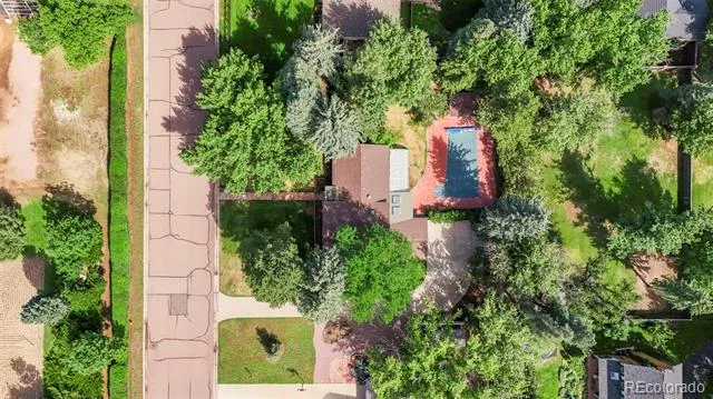 29 Briarwood Place Colorado Springs, CO 80906