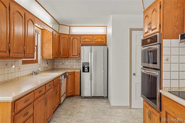29 Briarwood Place Colorado Springs, CO 80906
